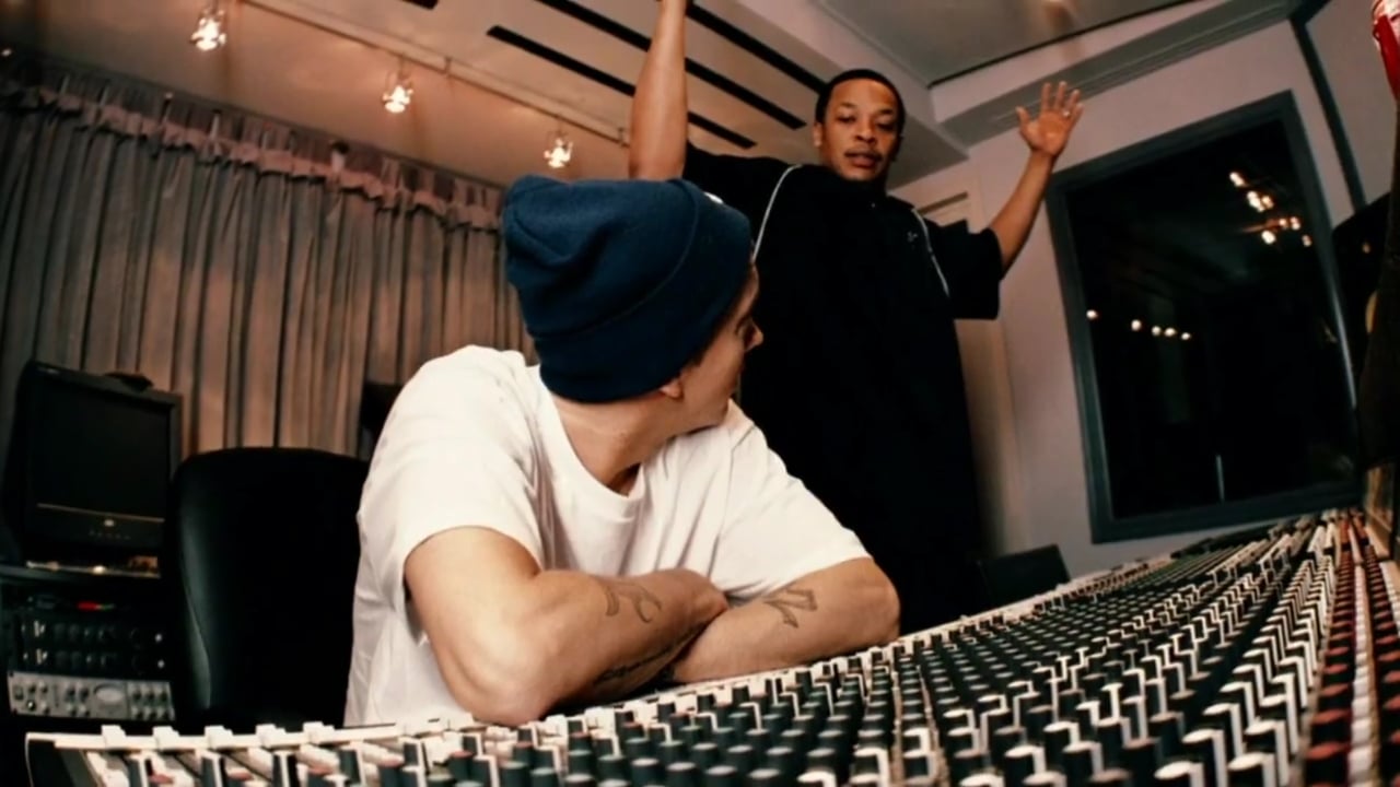 Filmagem rara mostra o momento em que Dr. Dre descobriu Eminem