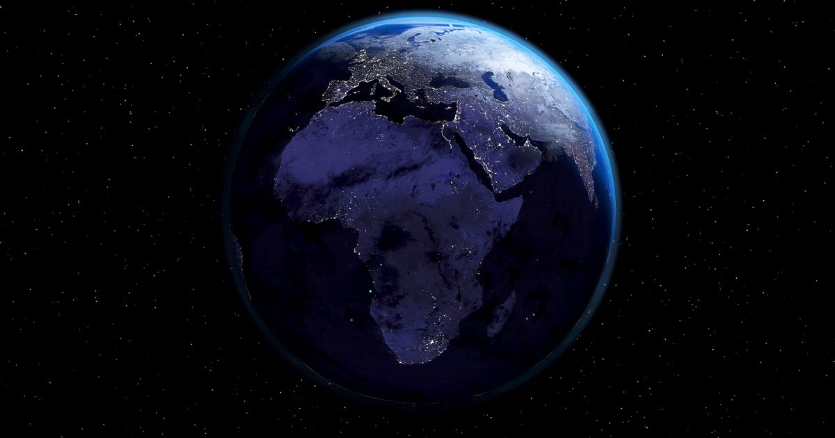 "Terra entrará em três dias de escuridão": Homem que diz ter viajado no tempo faz previsão assustadora
