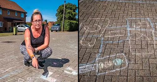 Vizinhos chamam a polícia depois de crianças terem "vandalizado" o chão com giz para jogar à macaca