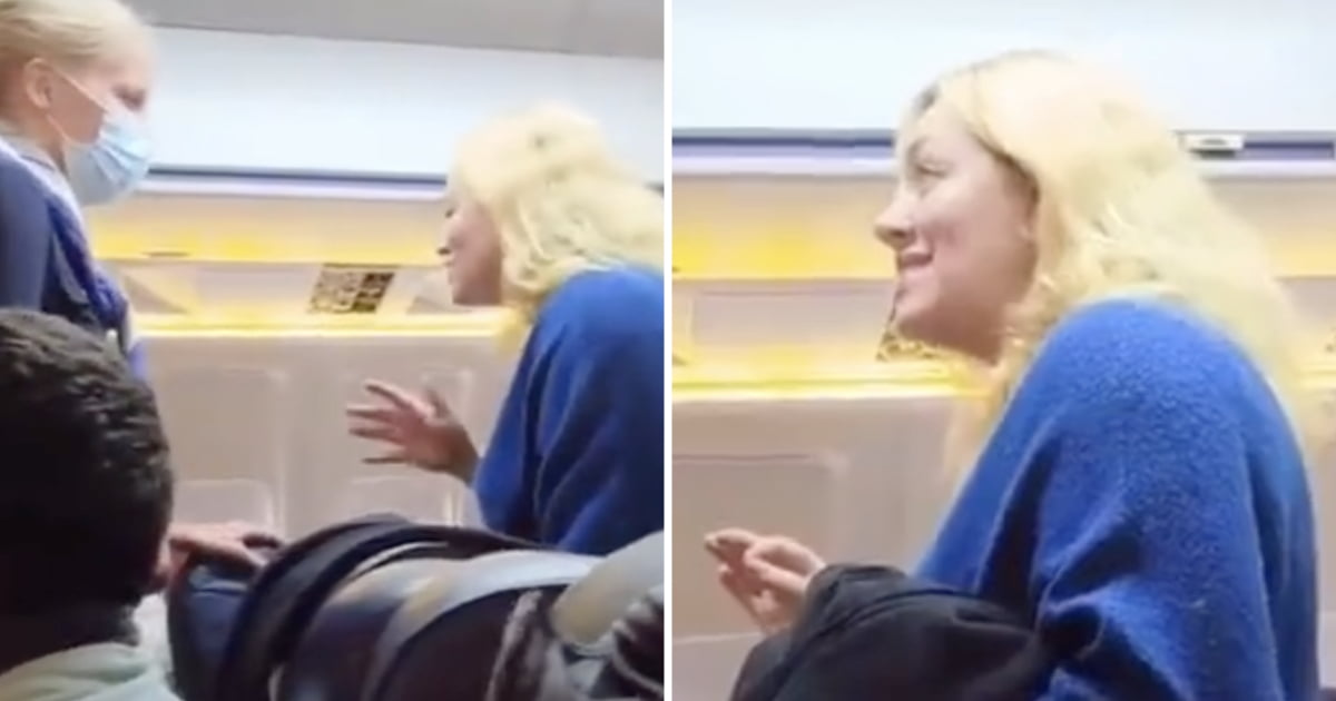 Mulher expulsa de avião depois de ter recusado sentar-se ao lado de um homem não vacinado