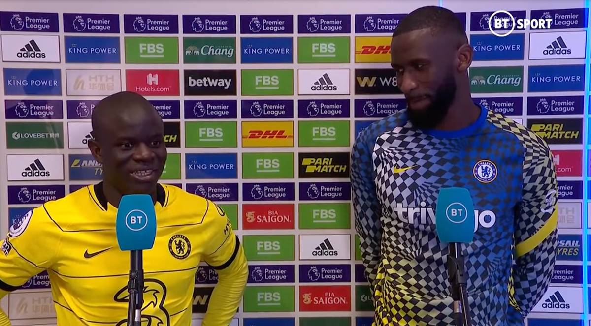 A entrevista de N'Golo Kanté depois do golo marcado ao Leicester é simplesmente deliciosa